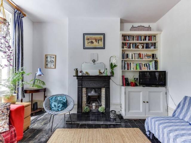 Flat for rent in London Borough of Lambeth, Greater London