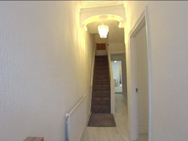 Flat for rent in Pengam Green, Falcon Lodge