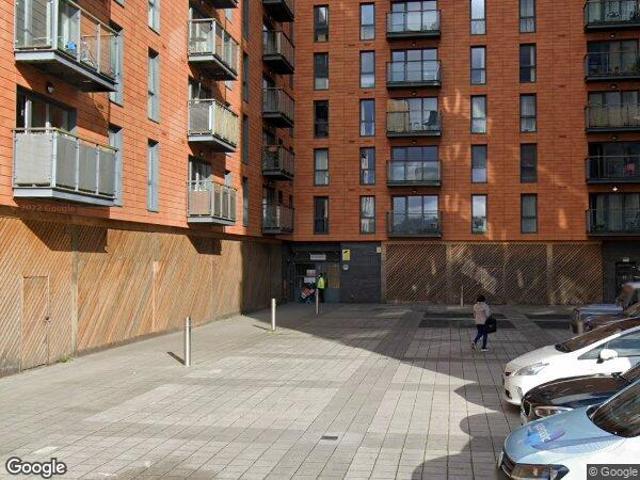 Flat for rent in Slough