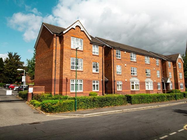 Flat for rent in The Park, City of Nottingham