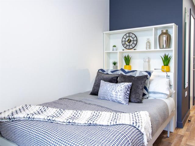 Flat for rent in West Hoe, Mount Wise