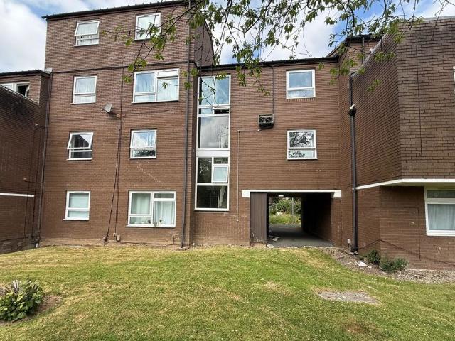 Flat for rent in Randlay, Telford