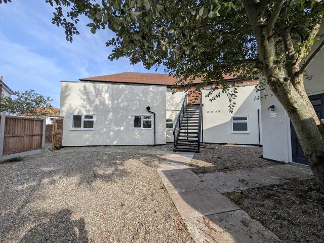 Flat for rent in Sefton