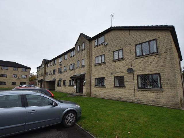 Flat for rent in Lee Bank, Greater Manchester