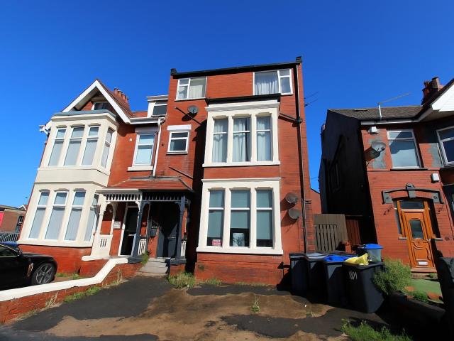 Flat for rent in Revoe, Blackpool