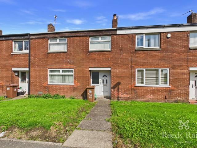 Flat for rent in Pocket Nook, St Helens