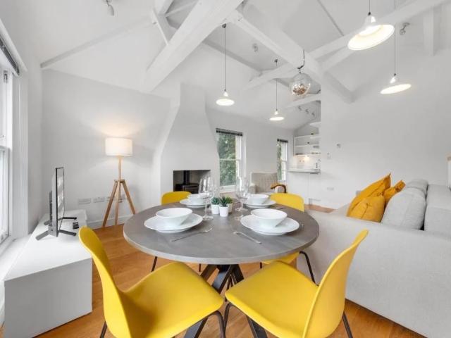 Flat for rent in Dulwich Village, Greater London