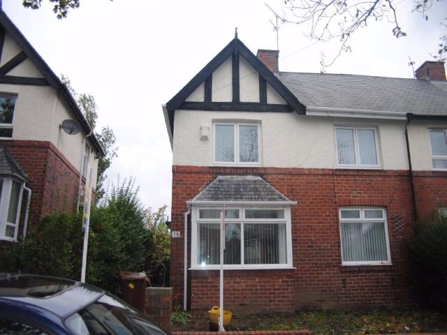 Flat for rent in Woolsington, Tyne And Wear