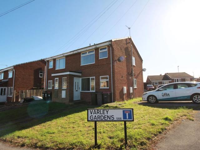 Flat for rent in Bramley, South Yorkshire