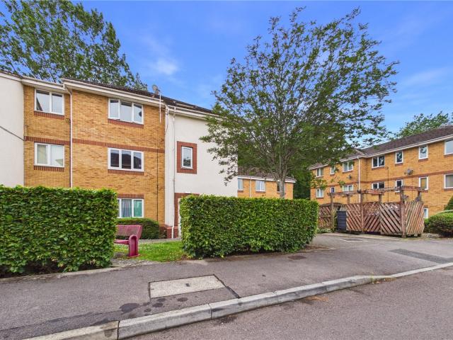 Flat for rent in Thatcham, West Berkshire