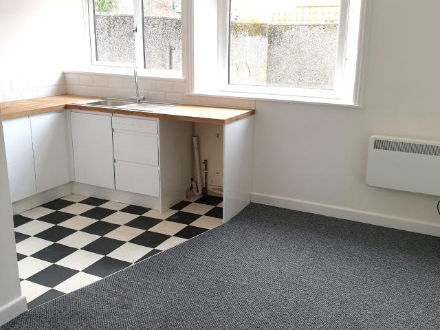 Flat for rent in Claughton, Oxton Village