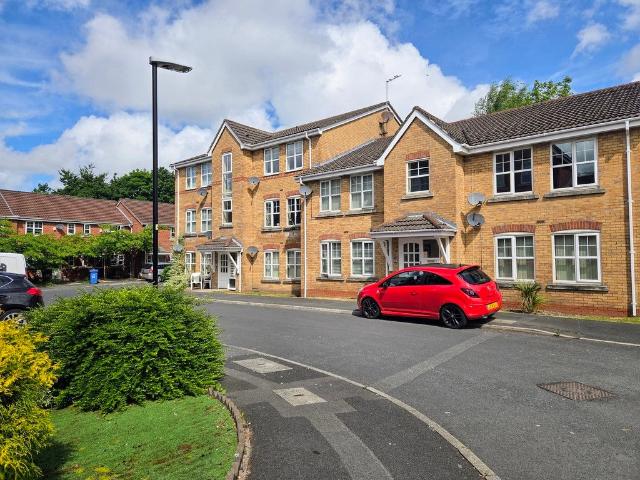 Flat for rent in Pincock, Chorley