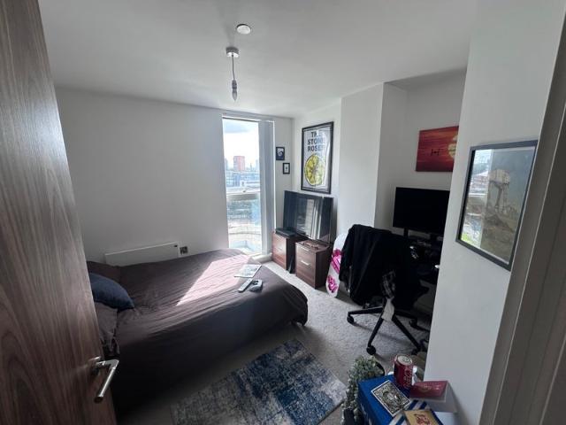 Flat for rent in Hulme, Georgia