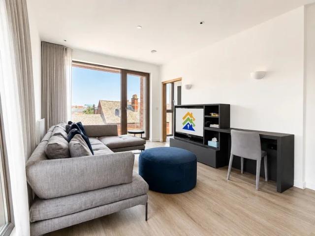 Flat for rent in Trafford Park, Greater Manchester