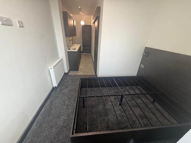 Flat for rent in Caldermill, East Midlands