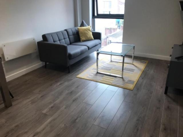 Flat for rent in Ropewalks, Calderstones