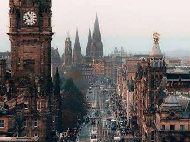 Flat for rent in Marionville, Lochend