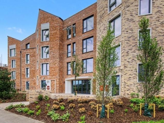 Flat for rent in Caldecott, Dromore