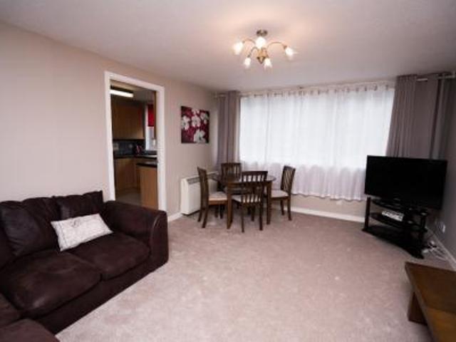 Flat for rent in Ballindoch, Scotland