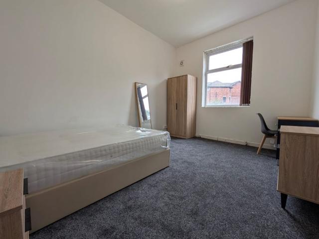 Flat for rent in Georgia, Greater Manchester