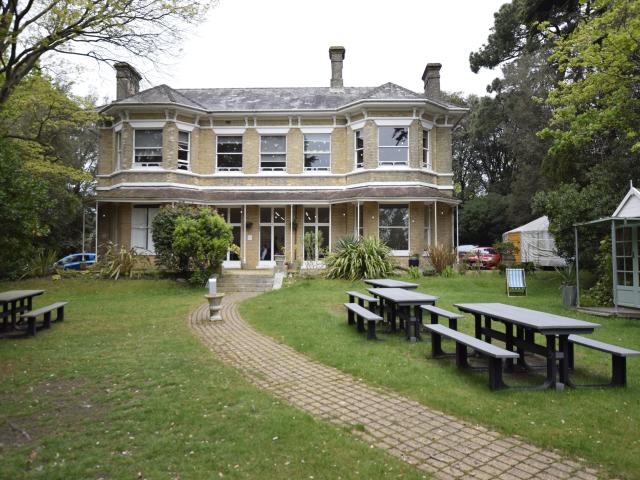 Flat for rent in West Cliff, Bournemouth