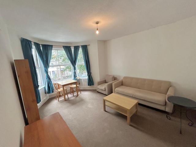 Flat for rent in Plasnewydd, Cardiff