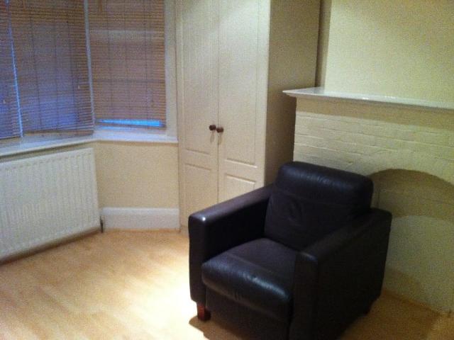 Flat for rent in London Borough of Hillingdon, Greater London