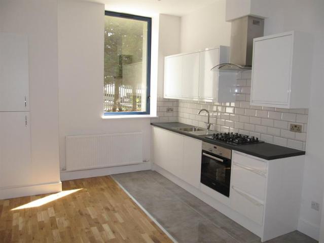 Flat for rent in Wexham and Ivers Community Board, Iver