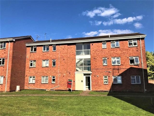 Flat for rent in St Loyes, Watergate