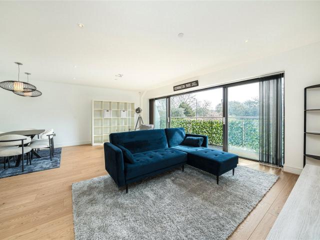 Flat for rent in Kennington, Greater London