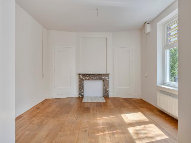Appartement te huur in Zuid, Amsterdam