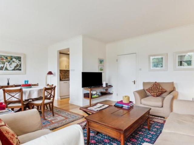 Flat for rent in Camden Town, Fitzrovia