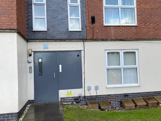 Flat for rent in New Ferry, Wirral