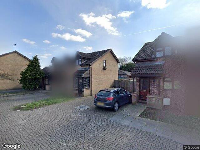 Flat for rent in London Borough of Hillingdon, Greater London