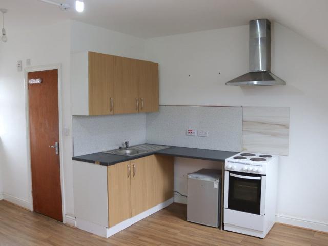 Flat for rent in Manor Park, Greater London
