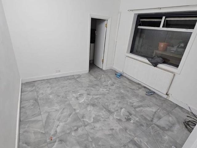 Flat for rent in Little Ilford, Greater London