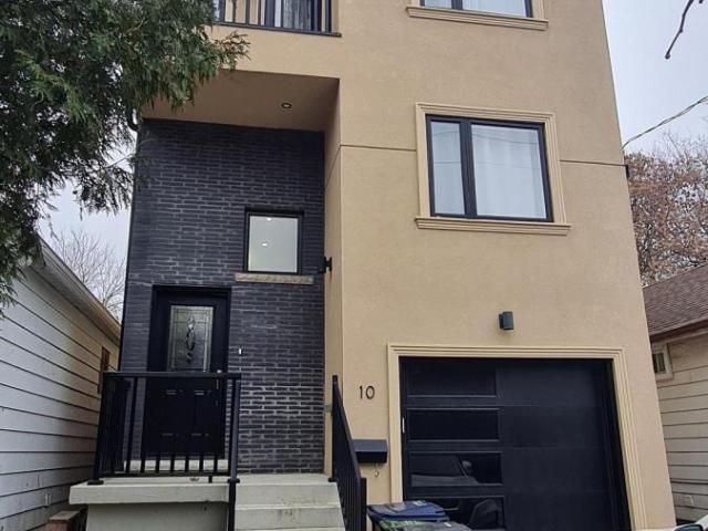 Apartment for rent in Woburn, Ontario