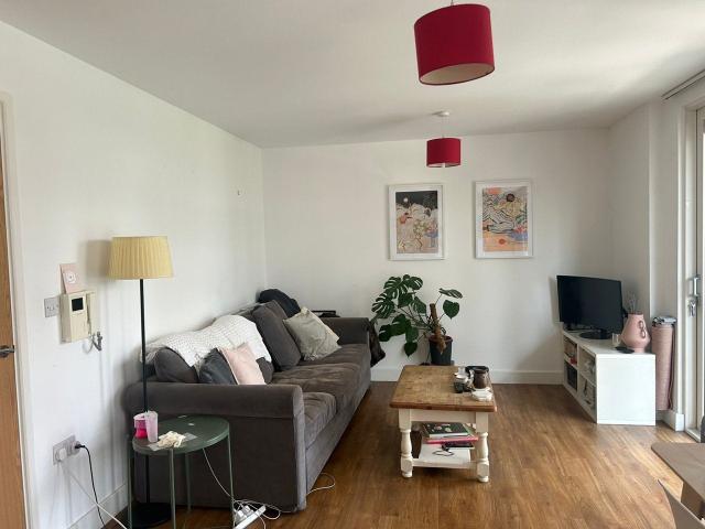 Flat for rent in Dalston, Dalston