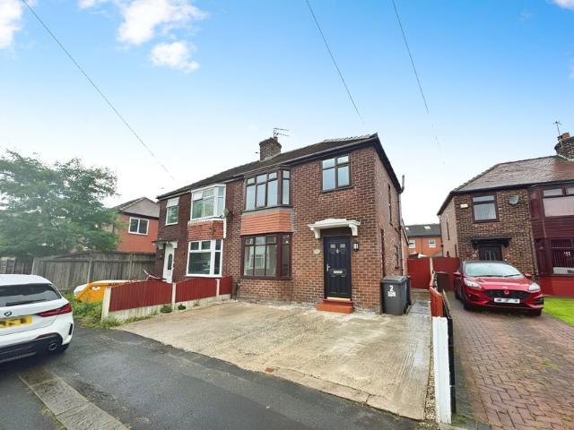 Flat for rent in London, Circular Road Estate