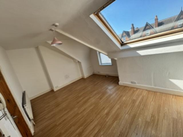 Flat for rent in Harehills, West Yorkshire