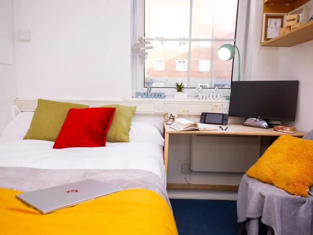 Flat for rent in St Mary's, City Of Southampton