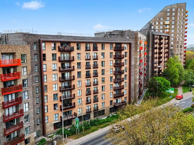Flat for rent in Ringlestone, Midway