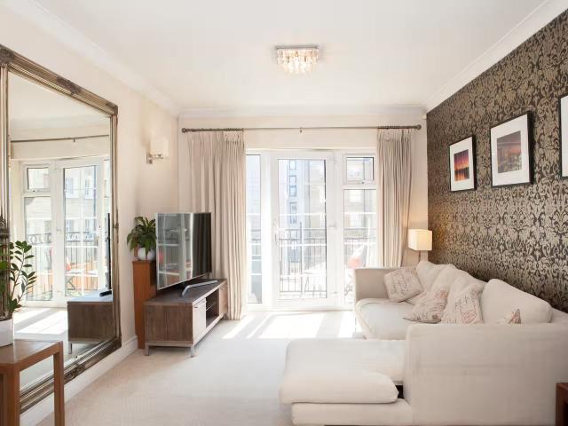 Flat for rent in Tower Liberty, Whitechapel