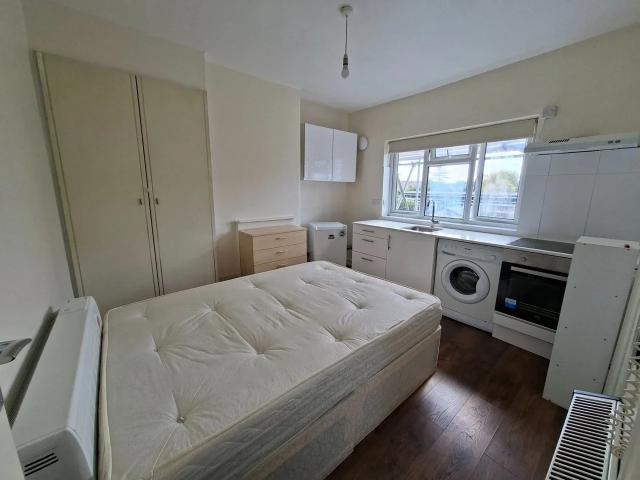 Flat for rent in Noel Park, Greater London