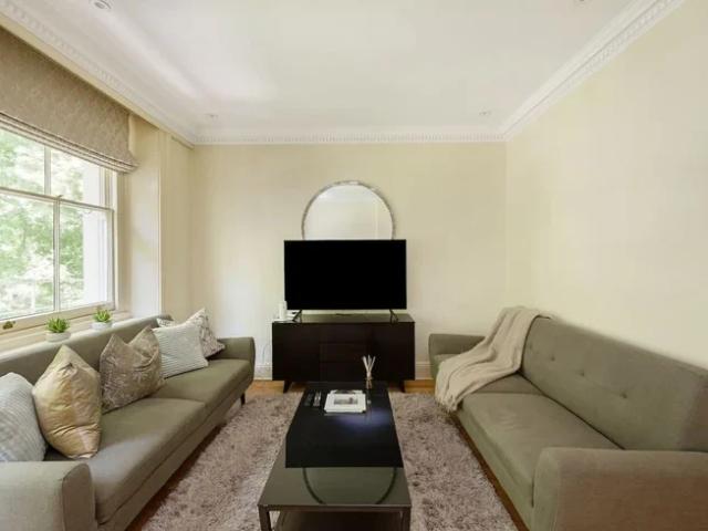 Flat for rent in Knightsbridge, Knightsbridge