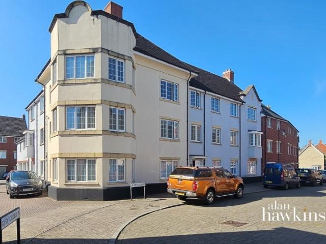 Flat for rent in Haydon End, Abbey Mead