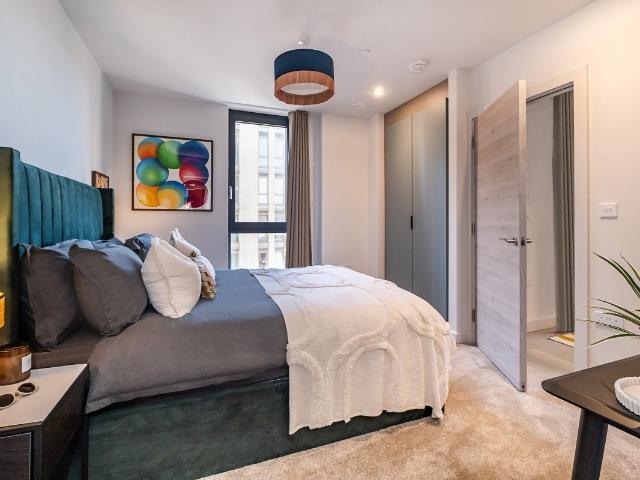 Flat for rent in Aldrington