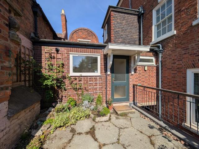 Flat for rent in Frankwell