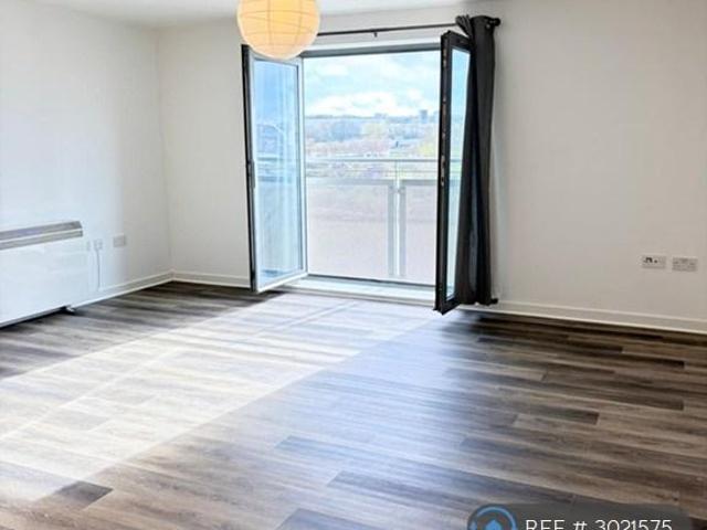 Flat for rent in St. Peter's, Newcastle upon Tyne