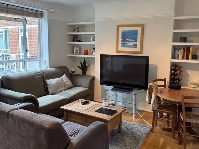 Flat for rent in Clapham Junction, Greater London